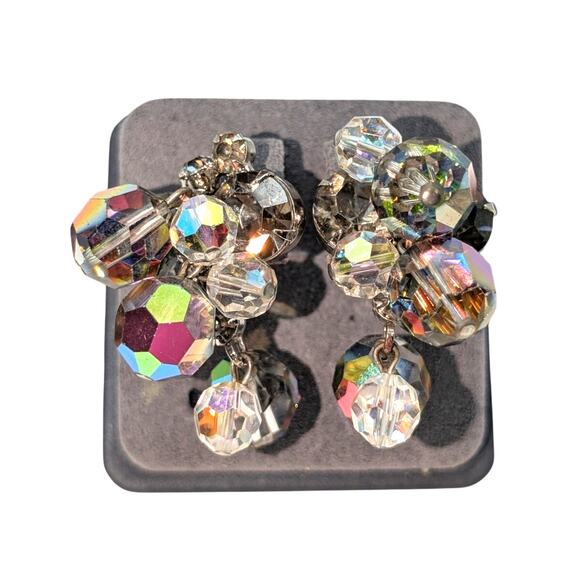 Vintage D & E Juliana Unmarked AB Crystal & Rhinestone Clip On Cha Cha Earrings - Picture 4 of 5